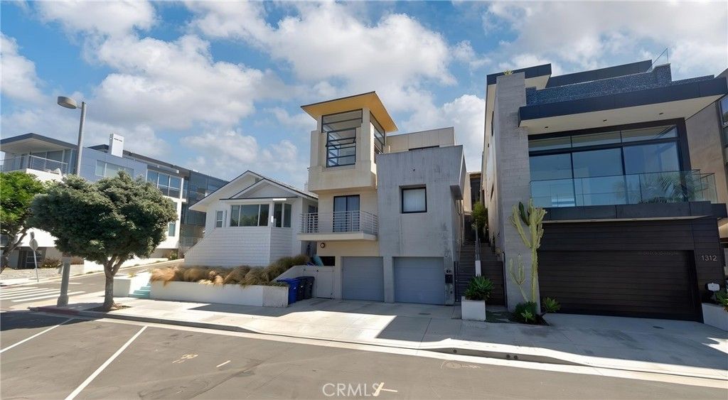 1318 Manhattan, Manhattan Beach, CA 90266