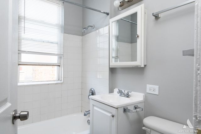 1229 E 71st Street, Chicago, IL 60619