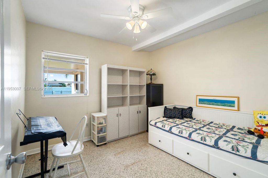 Image 29 of property listing at 5770 NW 111th St, Hialeah, FL 33012