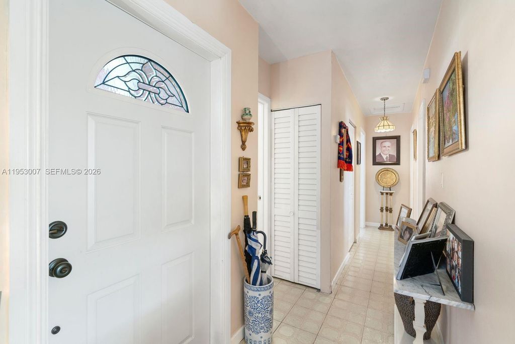 Image 9 of property listing at 5770 NW 111th St, Hialeah, FL 33012