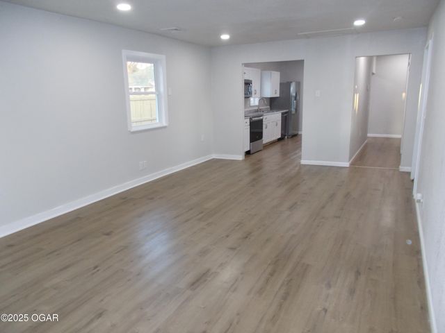 702 N Hall Street, Webb City, MO 64870