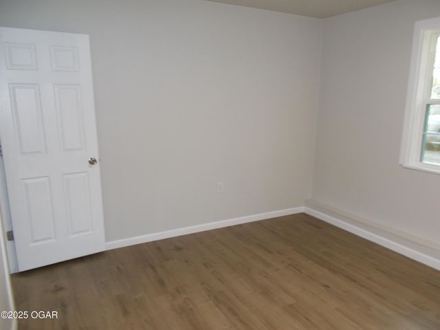 702 N Hall Street, Webb City, MO 64870