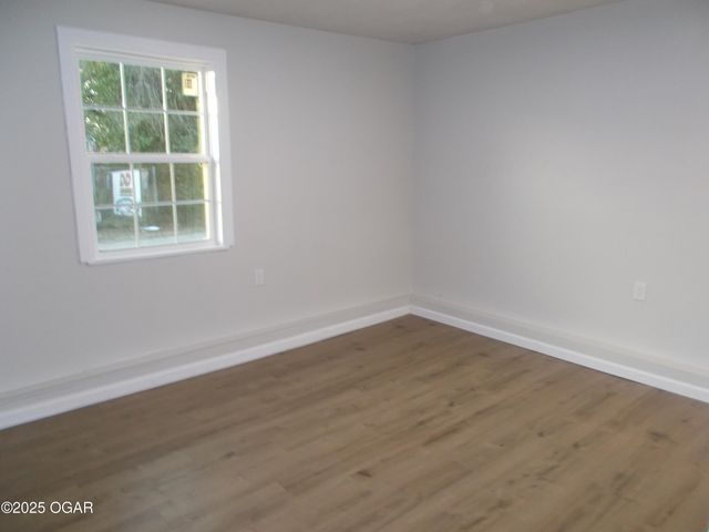 702 N Hall Street, Webb City, MO 64870