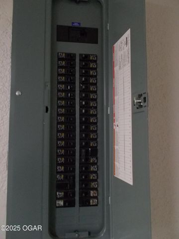 702 N Hall Street, Webb City, MO 64870