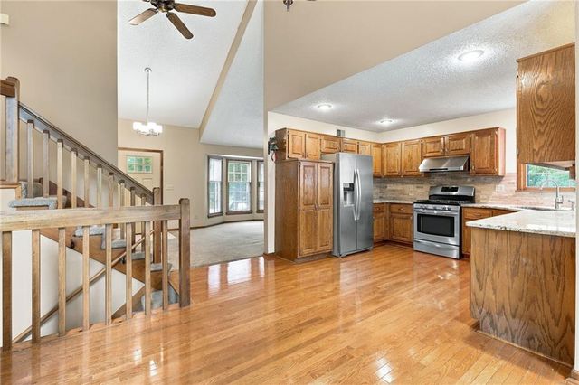 11930 S Hallet Street, Olathe, KS 66062