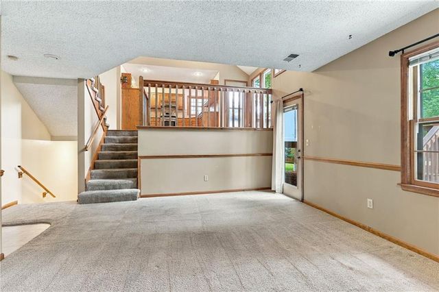 11930 S Hallet Street, Olathe, KS 66062
