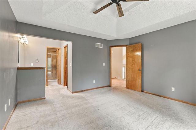 11930 S Hallet Street, Olathe, KS 66062