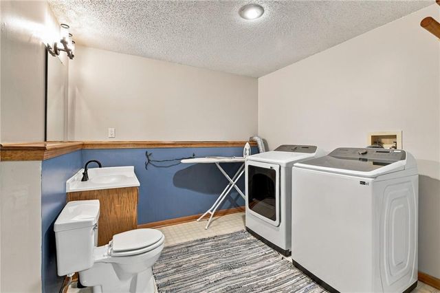 11930 S Hallet Street, Olathe, KS 66062
