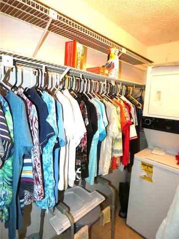 4324 TAHITIAN GARDENS CIRCLE A, Holiday, FL 34691