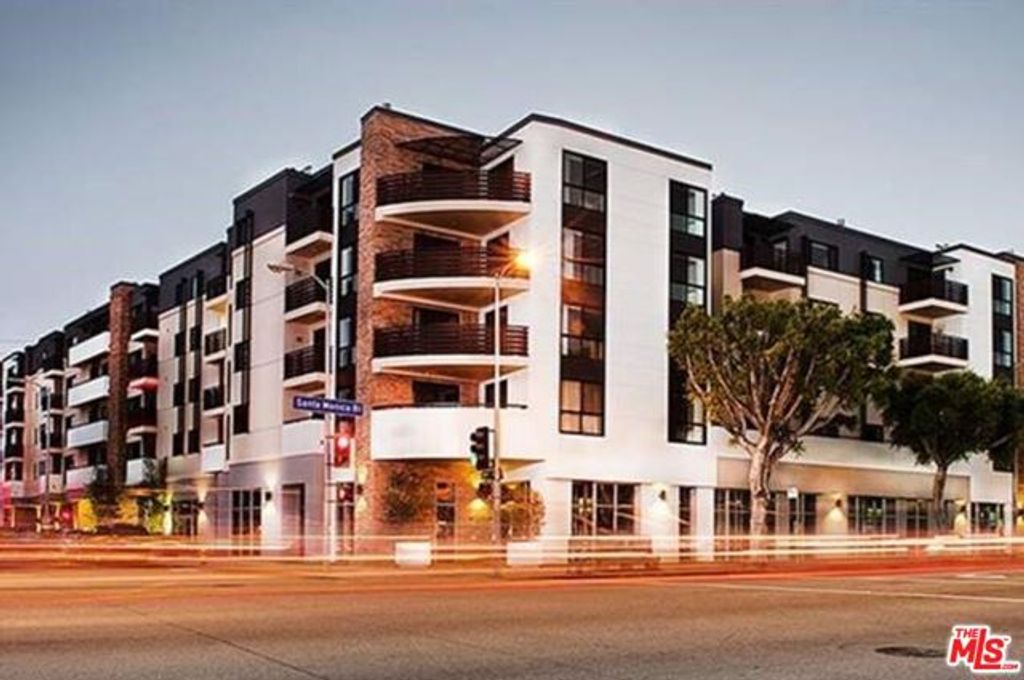 1518 Federal 408, Los Angeles, CA 90025