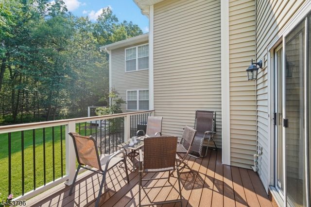 21 Berkeley Square Condo 21, Berkeley Heights Twp., NJ 07922