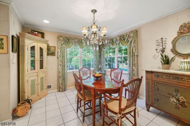 21 Berkeley Square Condo 21, Berkeley Heights Twp., NJ 07922