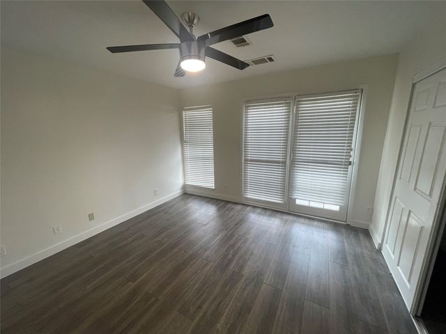 7474 Fair Oaks Avenue 7402, Dallas, TX 75231
