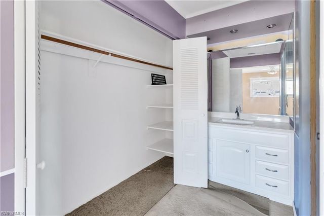 5761 Foxlake DR F, North Fort Myers, FL 33917