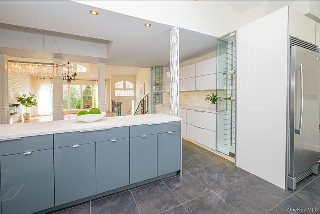 87 Soundview Drive, Port Jefferson, NY 11777