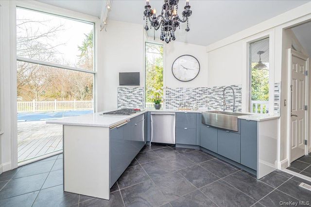 87 Soundview Drive, Port Jefferson, NY 11777