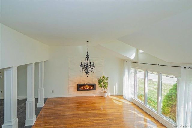 87 Soundview Drive, Port Jefferson, NY 11777