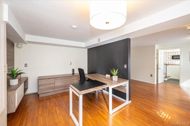 87 Soundview Drive, Port Jefferson, NY 11777