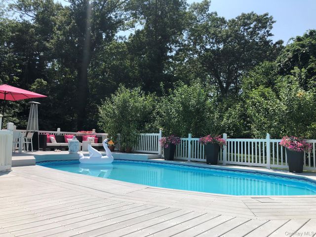 87 Soundview Drive, Port Jefferson, NY 11777