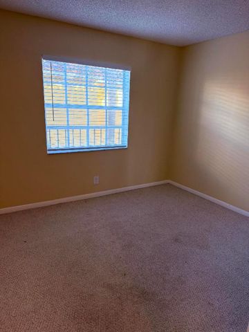 1040 Lake Shore Drive 204, Lake Park, FL 33403