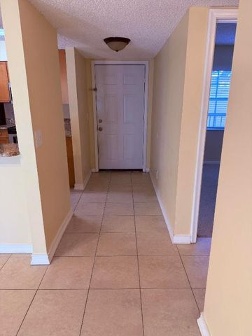 1040 Lake Shore Drive 204, Lake Park, FL 33403