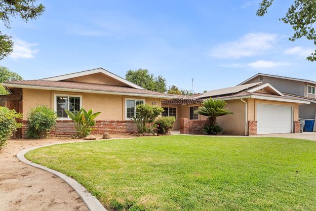 5259 E Inyo Street, Fresno, CA 93727
