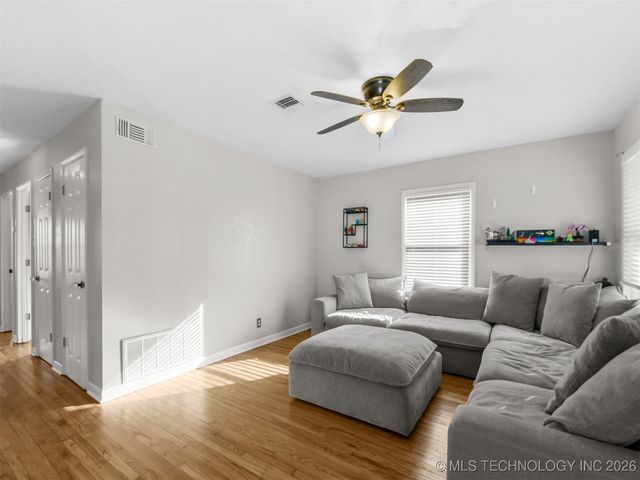 1610 Tower Drive, Ardmore, OK 73401