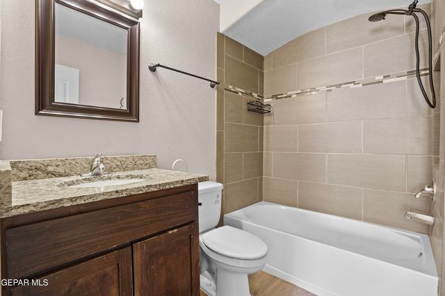 8804 ECLIPSE Street B, El Paso, TX 79904