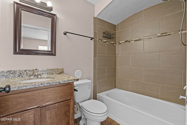 8804 ECLIPSE Street B, El Paso, TX 79904