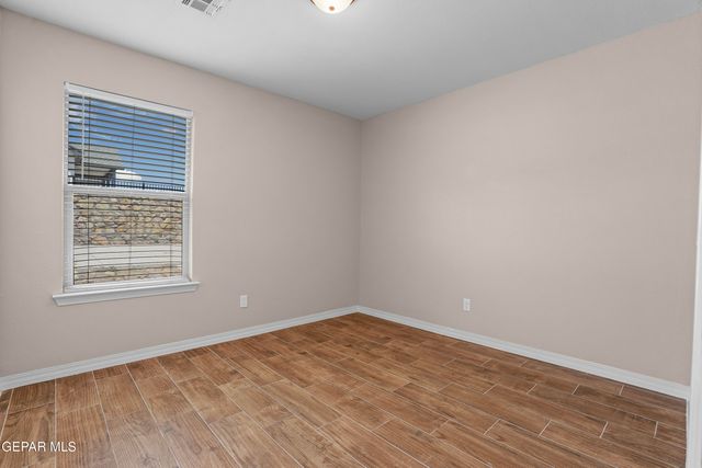 8804 ECLIPSE Street B, El Paso, TX 79904