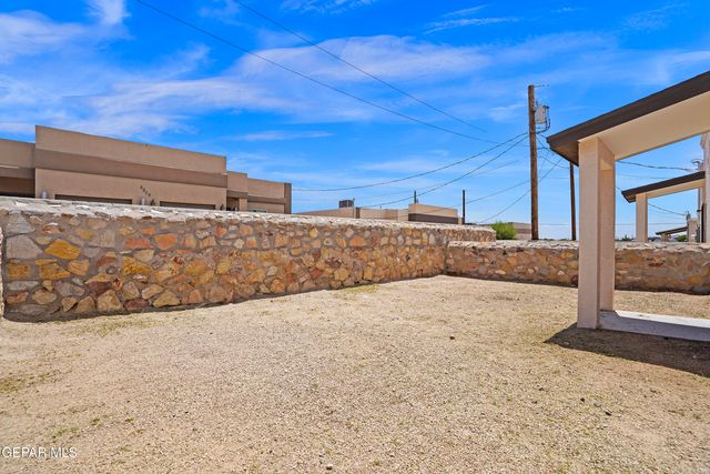 8804 ECLIPSE Street B, El Paso, TX 79904