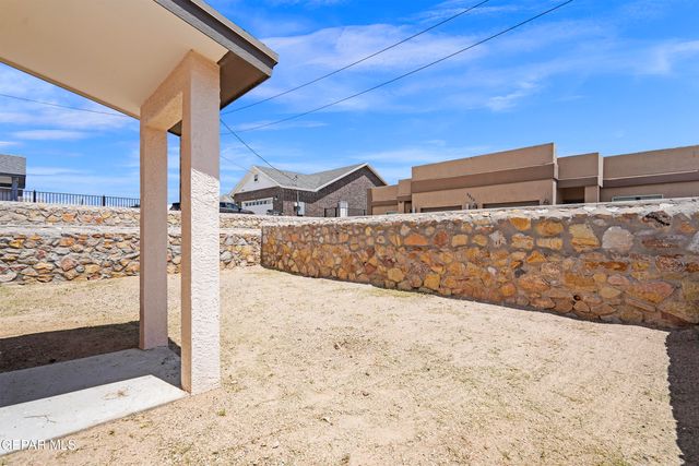 8804 ECLIPSE Street B, El Paso, TX 79904