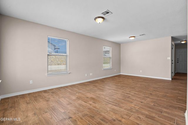 8804 ECLIPSE Street B, El Paso, TX 79904