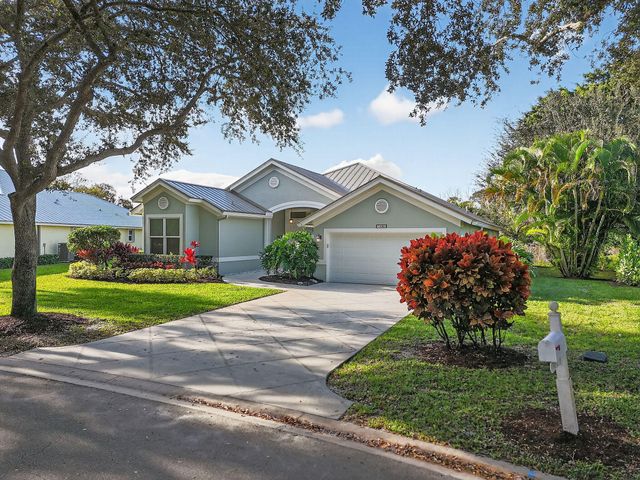 7492 SE Teton Drive, Hobe Sound, FL 33455