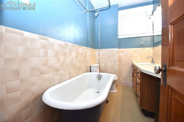 225 W Evans Avenue, Pueblo, CO 81004