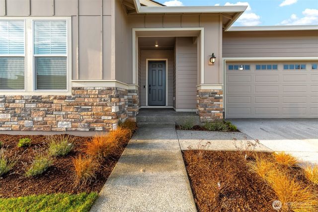 14816 206th Avenue E, Bonney Lake, WA 98391