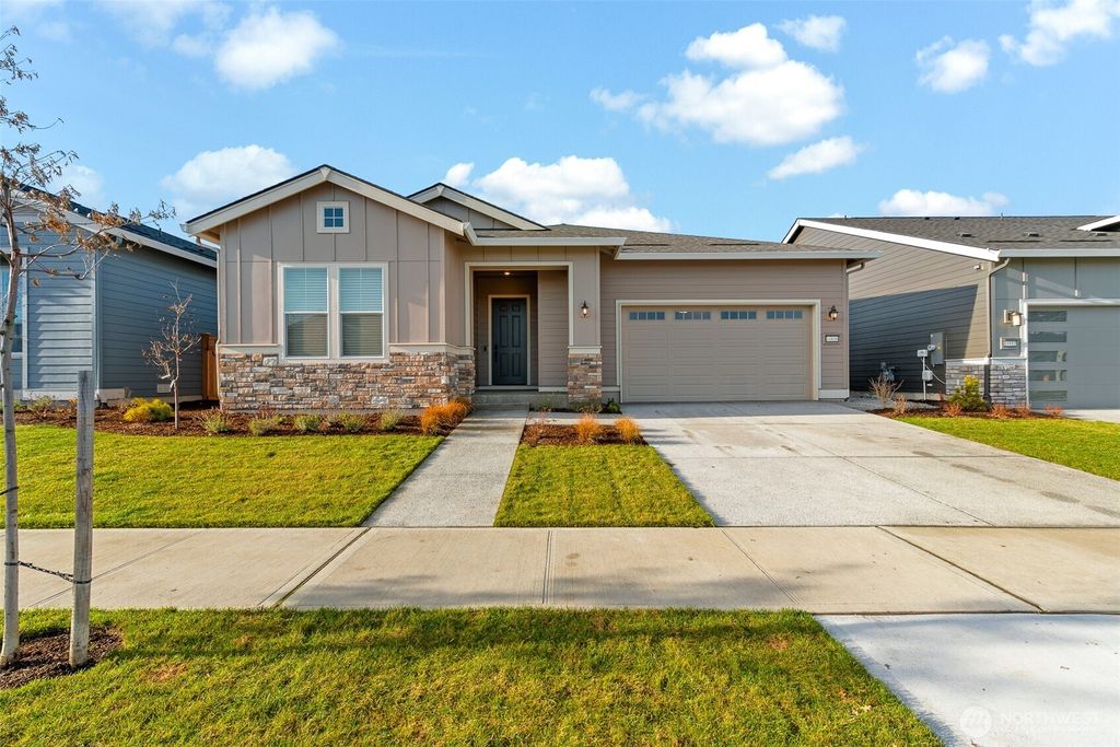 14816 206th Avenue E, Bonney Lake, WA 98391