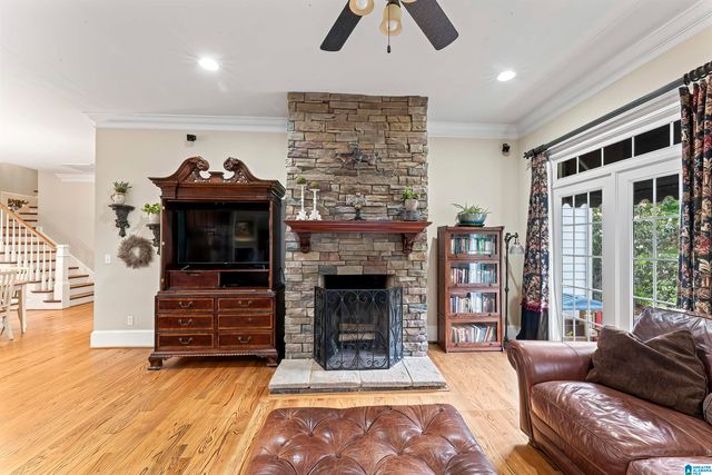 932 HIDDEN RIDGE, Chelsea, AL 35043