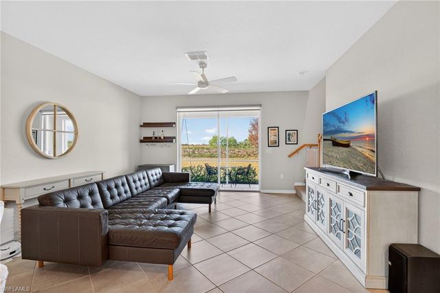 2821 Citrus ST, Naples, FL 34120