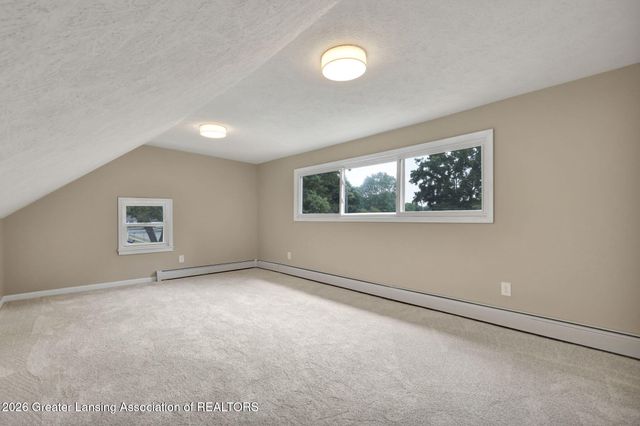 117 Fleming Street, Grand Ledge, MI 48837