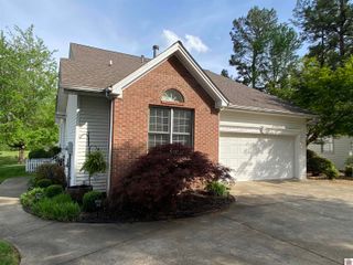 33 Village Drive West # 33, Paducah, KY 42003