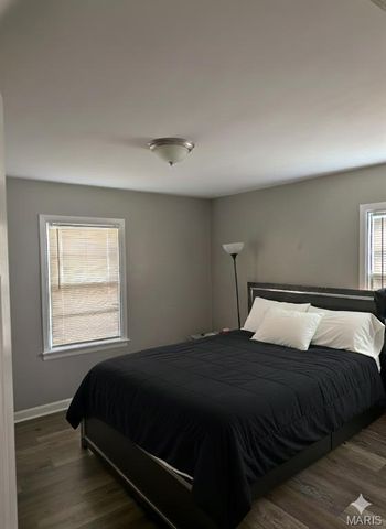 830 Loekes Drive, Florissant, MO 63031