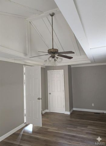 830 Loekes Drive, Florissant, MO 63031