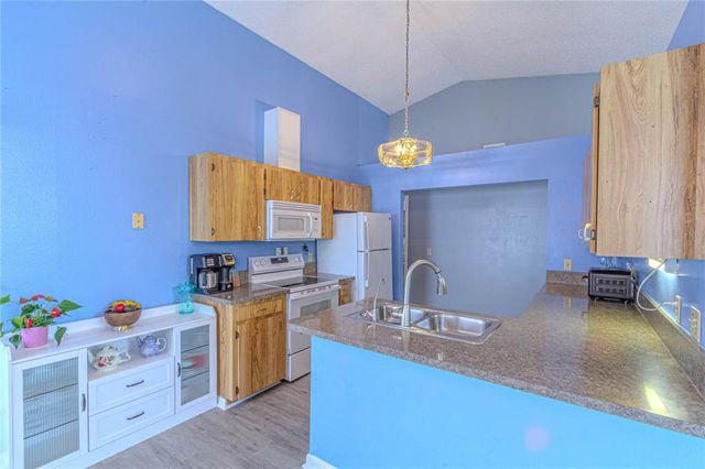 203 S SOMERSET COURT, Sanford, FL 32773