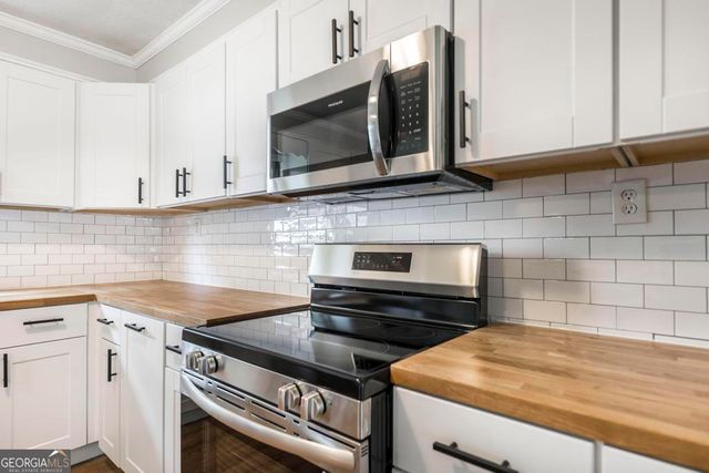 702 Magnolia Drive, Dublin, GA 31021