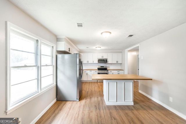 702 Magnolia Drive, Dublin, GA 31021