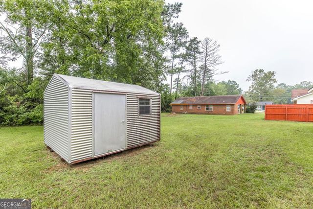 702 Magnolia Drive, Dublin, GA 31021