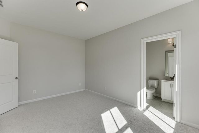 450 Thunder Road, Buford, GA 30518