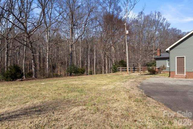 7917 Sherrills Ford Road, Sherrills Ford, NC 28673