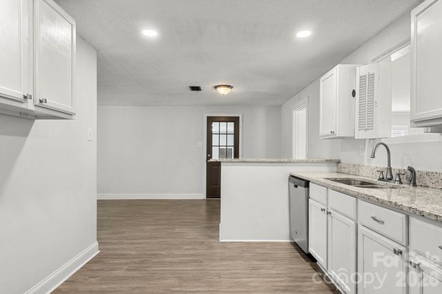 7917 Sherrills Ford Road, Sherrills Ford, NC 28673